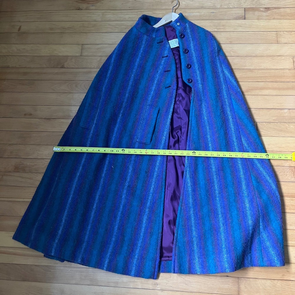 Vintage Hourihan Irish Pure Wool Striped Cape Blue Purple Button Made in Ireland - Picture 8 of 13